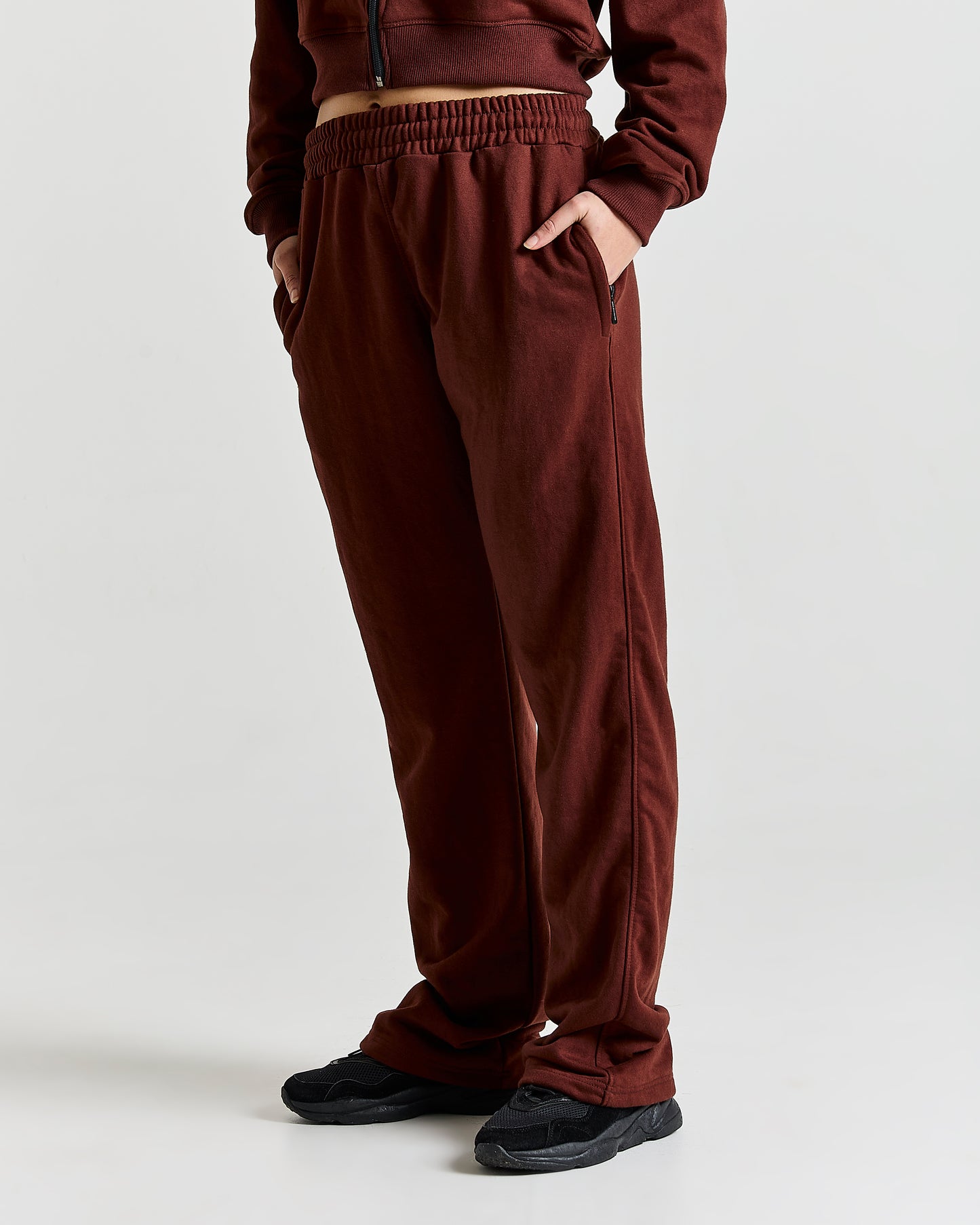 SAFARI Jogger in Brown